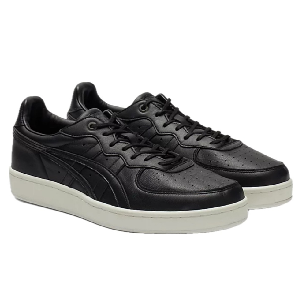 NWOT Onitsuka Tiger GSM Sneakers